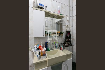 Casa à venda com 260m², 2 quartos e 2 vagasBanheiro Social