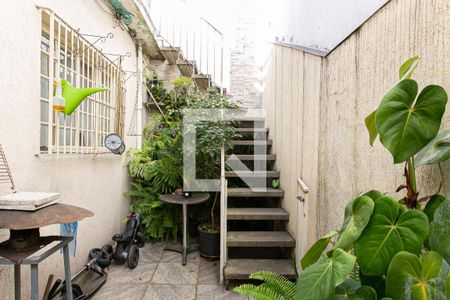 Casa à venda com 260m², 2 quartos e 2 vagasCorredor