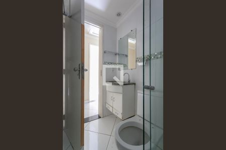 Banheiro de apartamento para alugar com 3 quartos, 60m² em Graça, Belo Horizonte