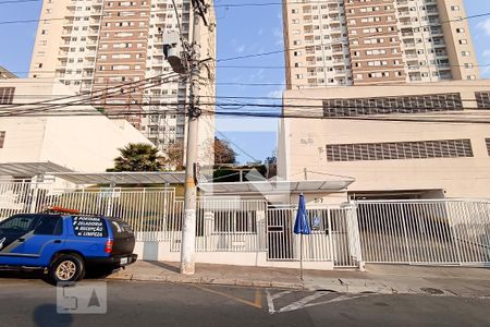 Apartamento para alugar com 54m², 2 quartos e 1 vaga Apartamento para alugar com 54m², 2 quartos e 1 vagaFachada