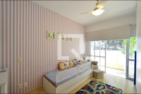 Casa à venda com 238m², 3 quartos e 4 vagasQuarto 1