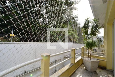Casa à venda com 238m², 3 quartos e 4 vagasVaranda do Quarto 1