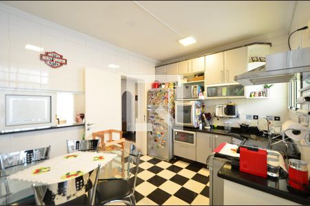 Casa à venda com 238m², 3 quartos e 4 vagasCozinha