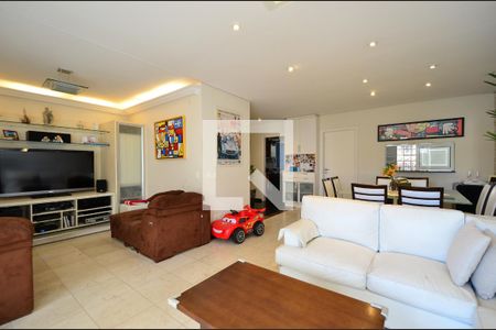 Sala de casa à venda com 3 quartos, 238m² em Planalto Paulista, São Paulo