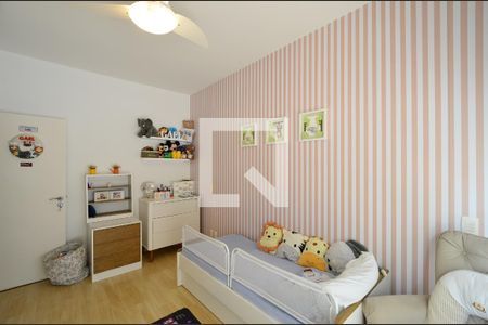 Casa à venda com 238m², 3 quartos e 4 vagasQuarto 1