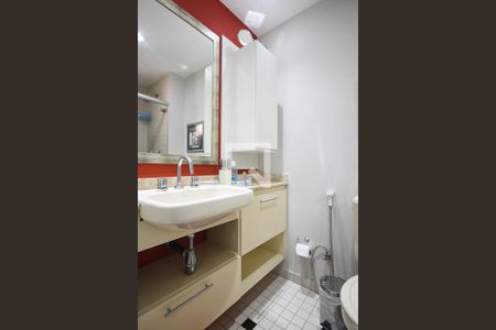 Apartamento à venda com 75m², 3 quartos e 2 vagasBanheiro suíte