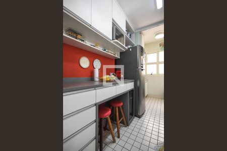 Apartamento à venda com 75m², 3 quartos e 2 vagasCozinha