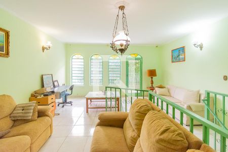 Casa à venda com 383m², 7 quartos e 4 vagasSala