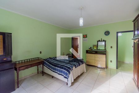 Casa à venda com 383m², 7 quartos e 4 vagasSuíte