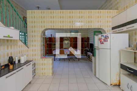 Casa à venda com 383m², 7 quartos e 4 vagasCozinha