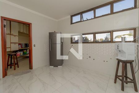 Apartamento à venda com 254m², 5 quartos e 2 vagasCozinha