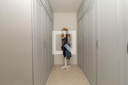 Apartamento à venda com 254m², 5 quartos e 2 vagasQuarto 1