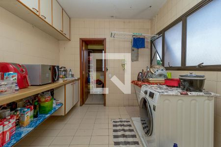 Apartamento à venda com 254m², 5 quartos e 2 vagasÁrea de Serviço
