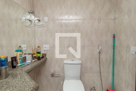 Apartamento à venda com 254m², 5 quartos e 2 vagasBanheiro do Quarto 1