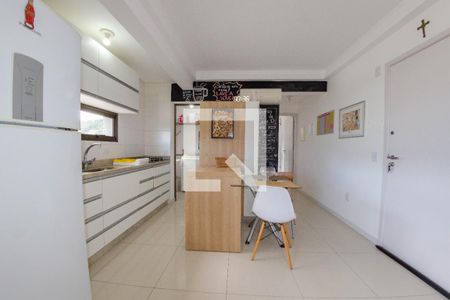 Sala / Cozinha de apartamento para alugar com 1 quarto, 40m² em Saco dos Limões, Florianópolis