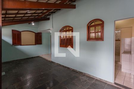 Varanda de casa para alugar com 2 quartos, 70m² em Cachoeirinha, Belo Horizonte