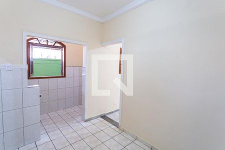 Sala 2 de casa para alugar com 2 quartos, 70m² em Cachoeirinha, Belo Horizonte