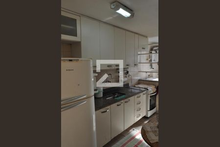 Apartamento à venda com 78m², 2 quartos e 1 vagaCozinha