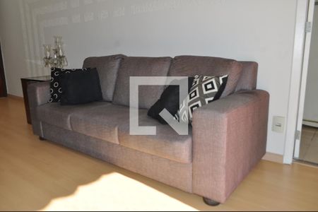 Sofá de apartamento à venda com 2 quartos, 78m² em Barra da Tijuca, Rio de Janeiro