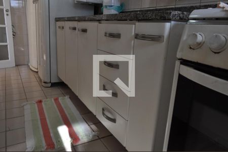 Apartamento à venda com 78m², 2 quartos e 1 vagaCozinha - Armários