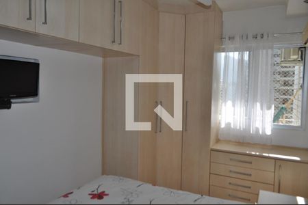 Apartamento à venda com 78m², 2 quartos e 1 vagaQuarto 2 - Armários