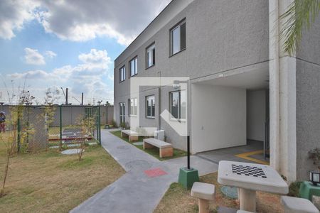 Apartamento para alugar com 42m², 2 quartos e sem vagaÁrea comum