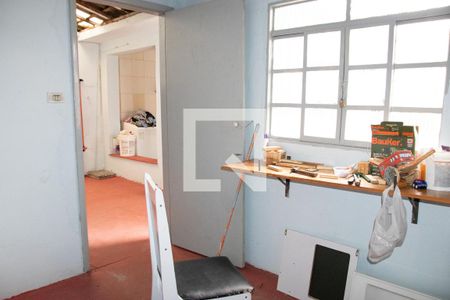 Casa à venda com 250m², 3 quartos e 2 vagasQuarto de Serviço 1