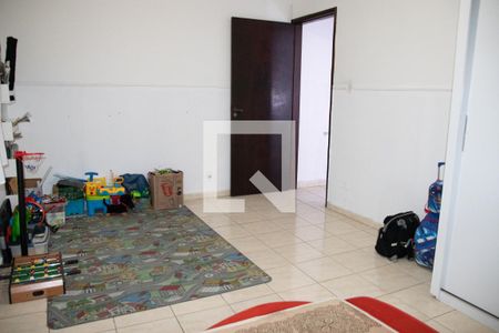 Casa à venda com 250m², 3 quartos e 2 vagasQuarto 2