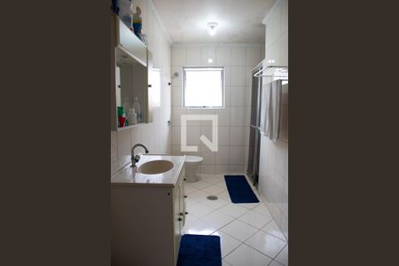 Casa à venda com 250m², 3 quartos e 2 vagasBanheiro 1