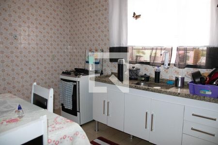 Casa à venda com 250m², 3 quartos e 2 vagasCozinha 1