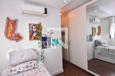 Apartamento à venda com 142m², 3 quartos e 2 vagasQuarto 2 - Suíte