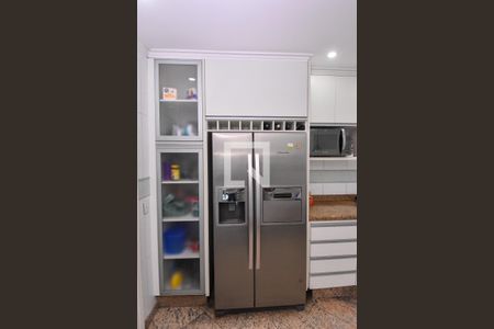 Apartamento à venda com 142m², 3 quartos e 2 vagasCozinha - Armários