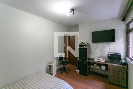 Apartamento à venda com 119m², 3 quartos e 1 vagaQuarto 2