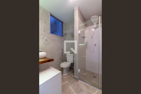 Banheiro de kitnet/studio à venda com 1 quarto, 40m² em República, São Paulo