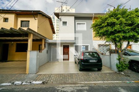 Casa para alugar com 165m², 3 quartos e 2 vagasFachada
