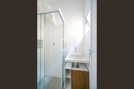 Casa para alugar com 165m², 3 quartos e 2 vagasBanheiro social