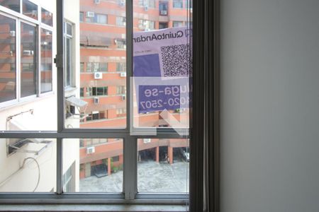 Apartamento à venda com 76m², 3 quartos e 1 vagaPlaquinha - Adesivo