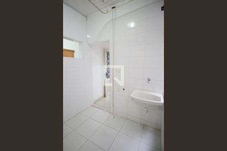 Apartamento à venda com 76m², 3 quartos e 1 vagaÁrea de Serviço