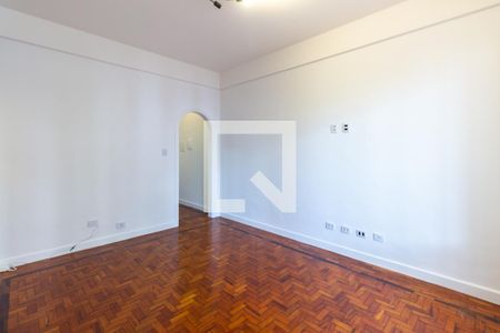 Apartamento à venda com 70m², 1 quarto e sem vaga Apartamento à venda com 70m², 1 quarto e sem vagaSala