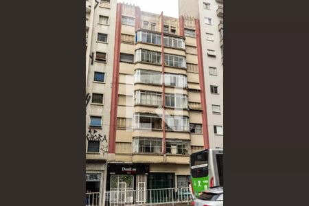 Apartamento à venda com 70m², 1 quarto e sem vaga Apartamento à venda com 70m², 1 quarto e sem vagaFachada