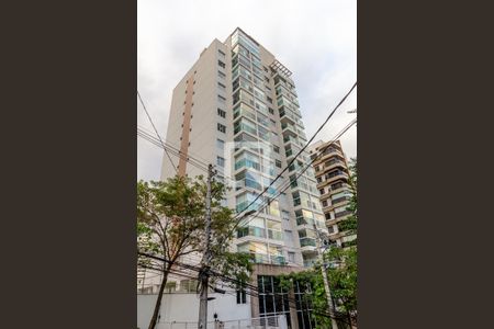 Studio à venda com 46m², 1 quarto e 1 vaga Studio à venda com 46m², 1 quarto e 1 vagaFachada