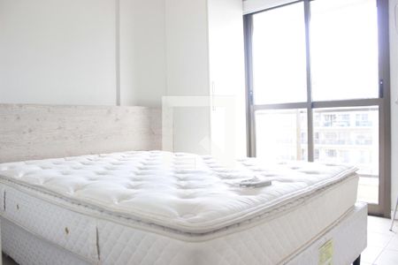 Quarto 1 de apartamento para alugar com 3 quartos, 45m² em Jacarepaguá, Rio de Janeiro