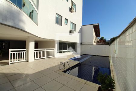 Apartamento à venda com 100m², 3 quartos e 3 vagasÁrea Comum - Piscina