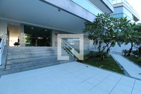 Apartamento à venda com 100m², 3 quartos e 3 vagasFachada