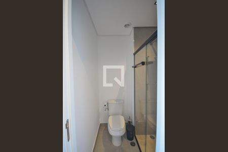 Banheiro de apartamento para alugar com 1 quarto, 16m² em Paraíso, São Paulo