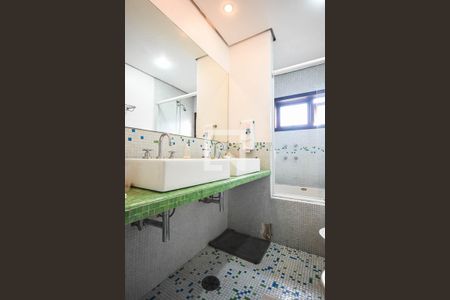 Casa para alugar com 600m², 3 quartos e 2 vagas Casa para alugar com 600m², 3 quartos e 2 vagasBanheiro