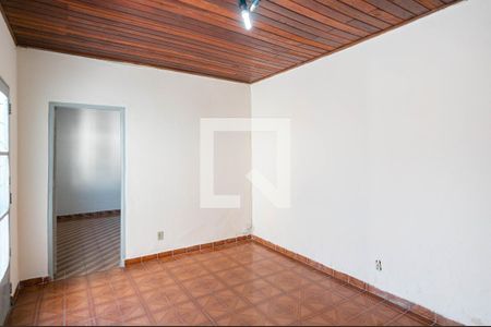 Sala de casa para alugar com 2 quartos, 30m² em Parque Peruche, São Paulo