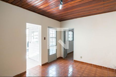 Sala de casa para alugar com 2 quartos, 30m² em Parque Peruche, São Paulo