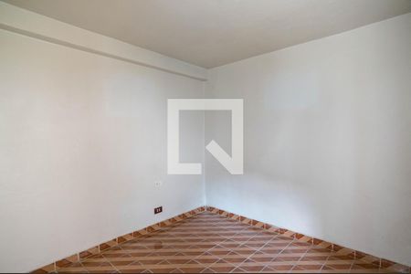 Quarto 2 de casa para alugar com 2 quartos, 30m² em Parque Peruche, São Paulo