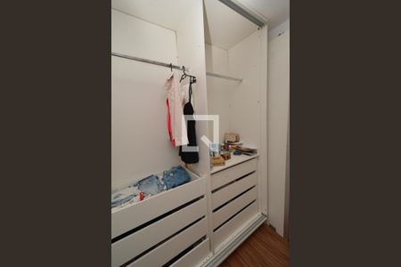 Quarto 1 de apartamento para alugar com 2 quartos, 38m² em Vila Augusta, Guarulhos